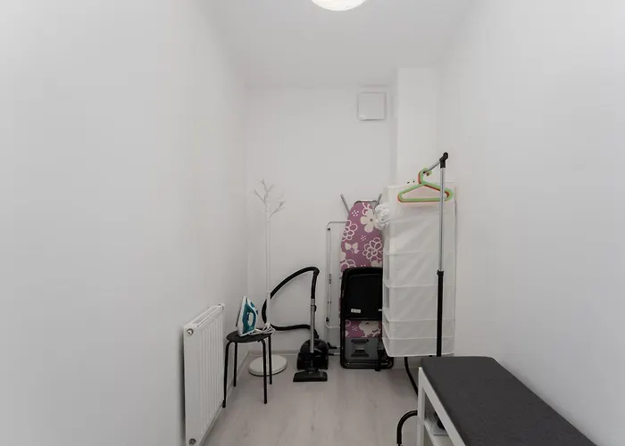 Bronowice Modern By Bookinghost Lägenhet